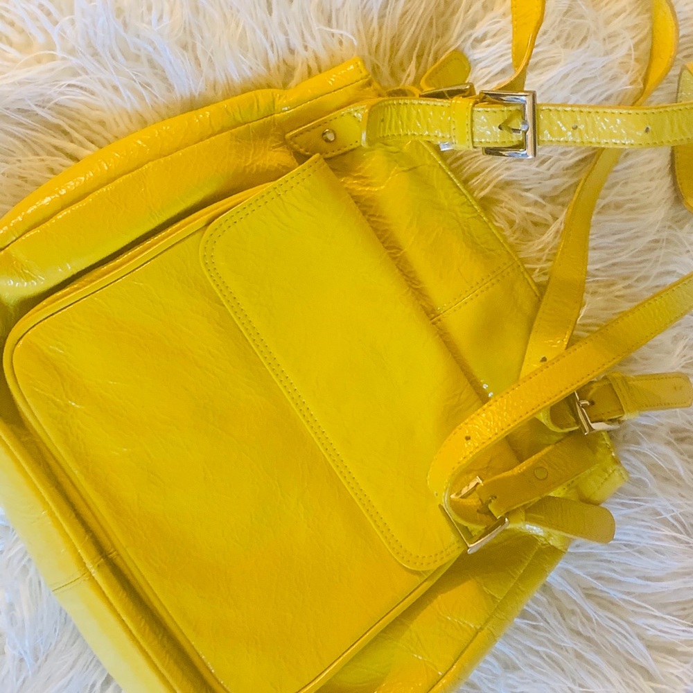 YELLOW LEATHER HANDBAG